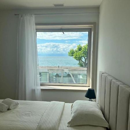 Hotel Du Quai Villeneuve Kültér fotó