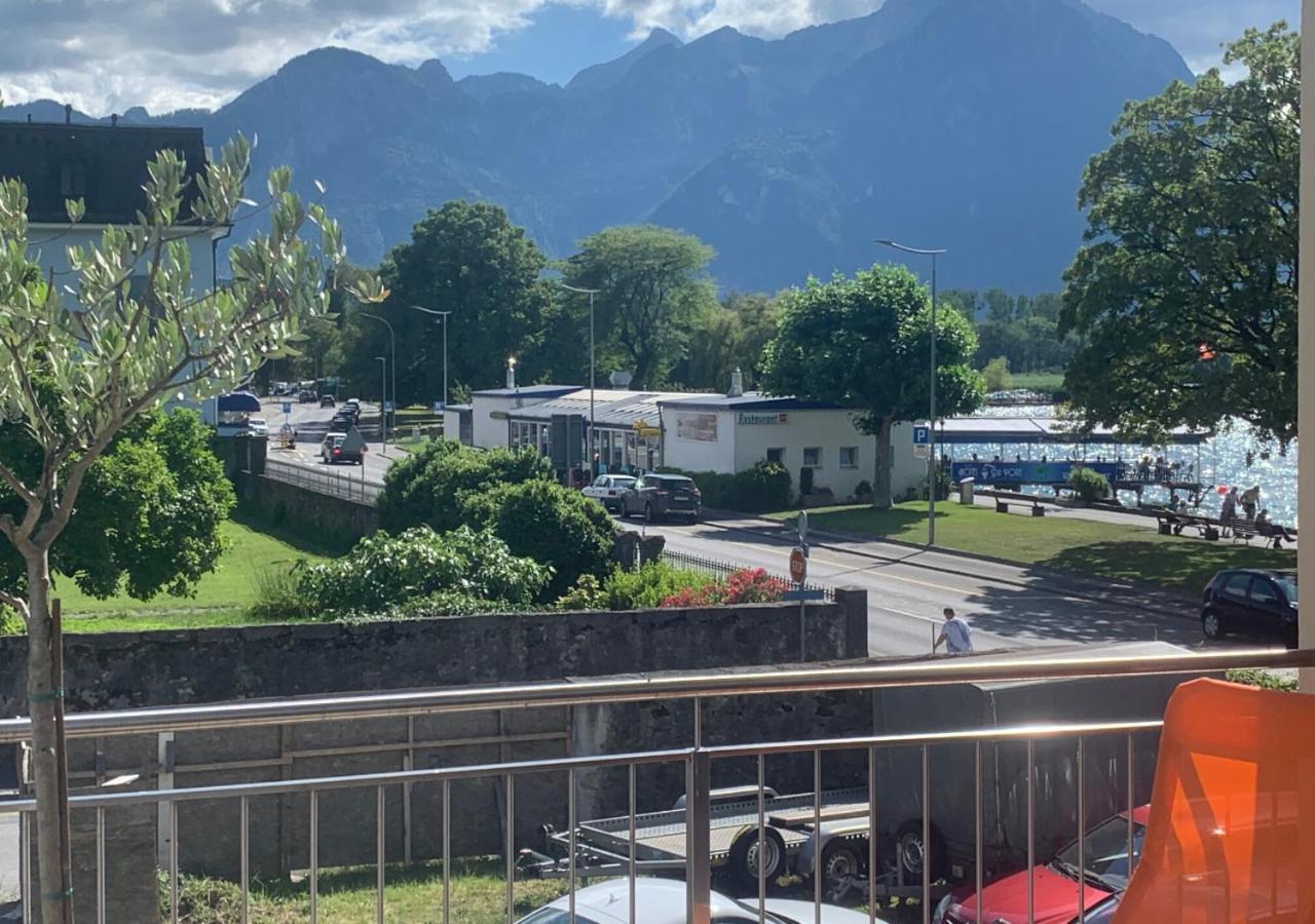 Hotel Du Quai Villeneuve Kültér fotó