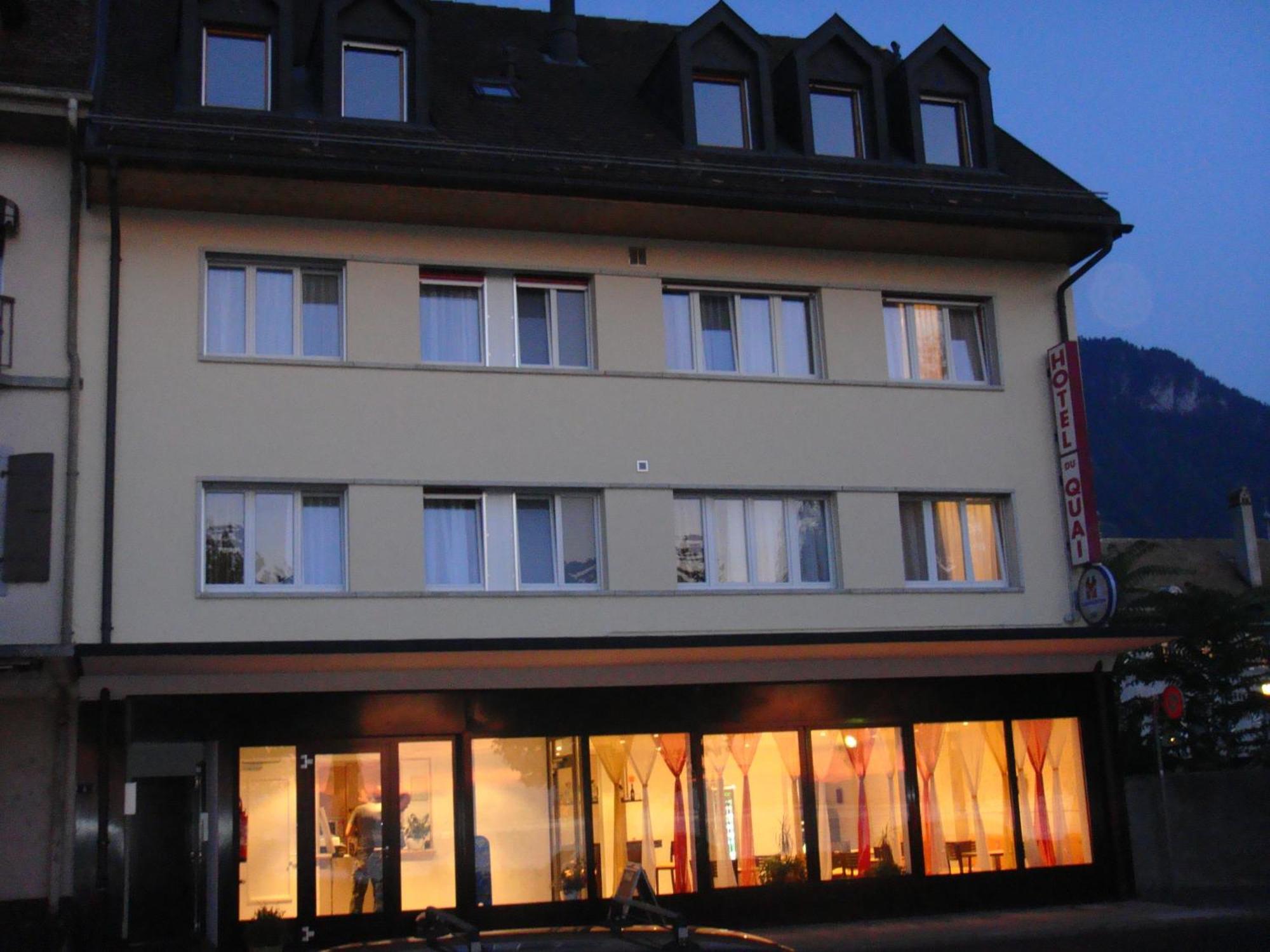 Hotel Du Quai Villeneuve Kültér fotó