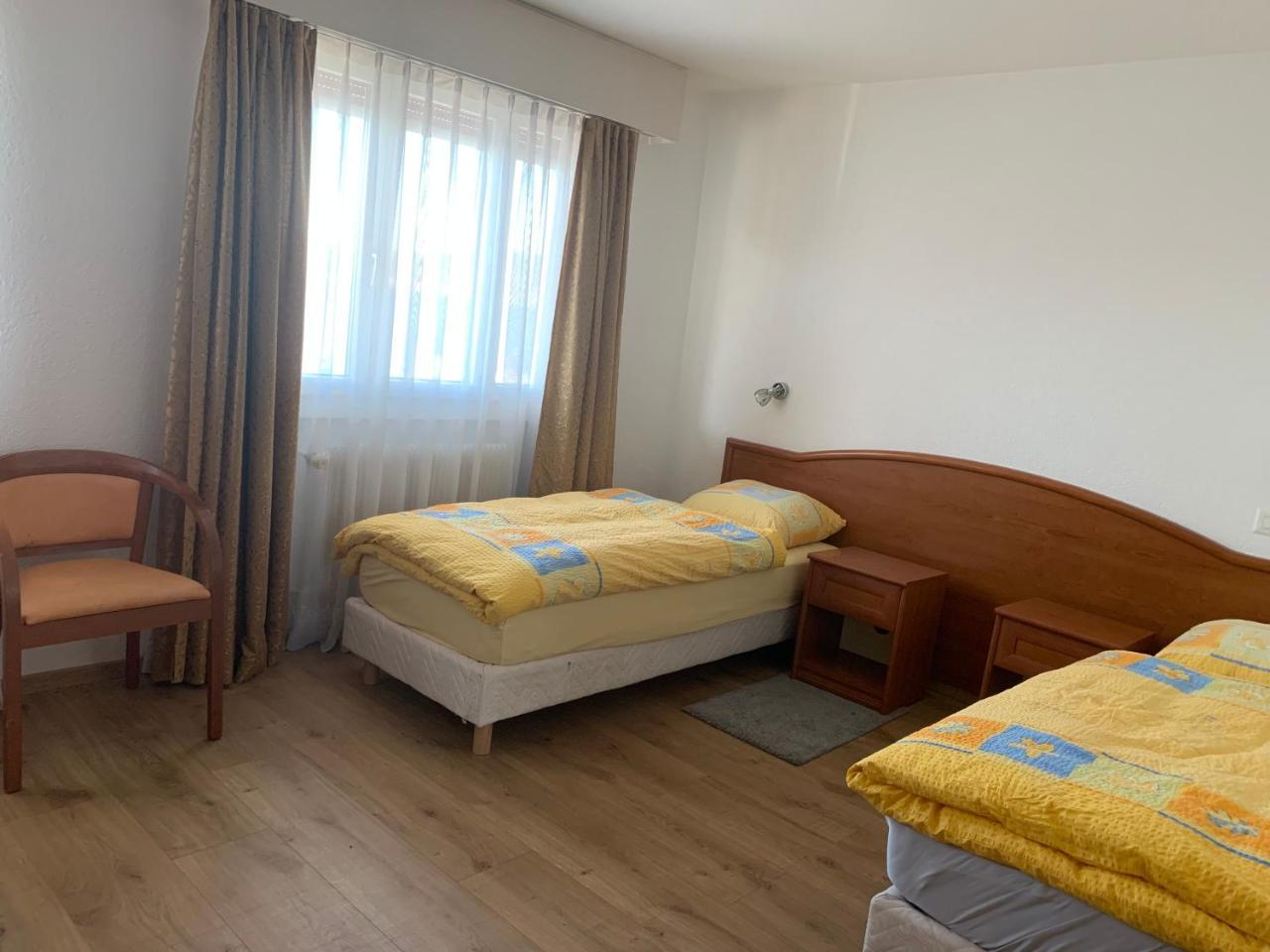 Hotel Du Quai Villeneuve Kültér fotó